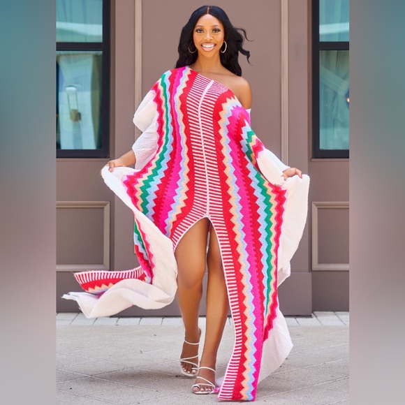 Boutique Daisy Pop Pink Plush Sweater Dress Poncho Colorful Sexy One Size - Picture 1 of 5